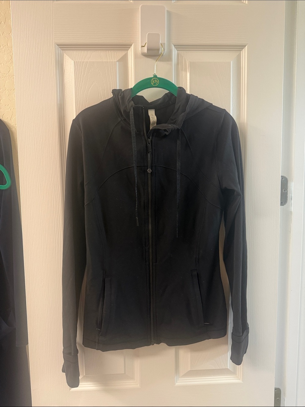 lululemon athletica Black Full-Zip Hooded Jacket